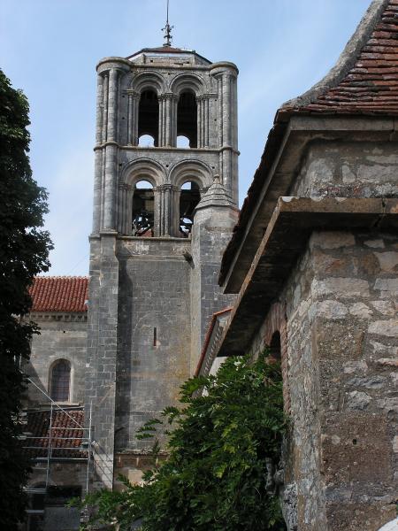 CATHèDRALE DE VéZELEY